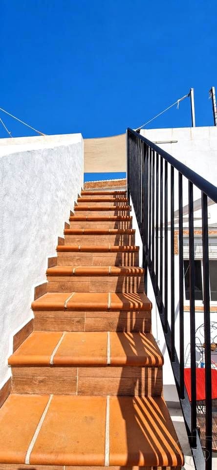4 bedroom Villa for sale in Cutar - € 169,000 (Ref: 10182044)