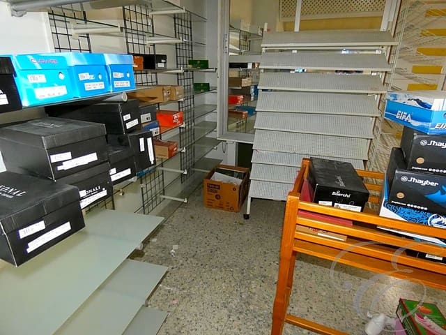 4 soverom Villa til salgs i Vélez-Málaga - € 150 000 (Ref: 4656194)