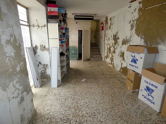 4 soverom Villa til salgs i Vélez-Málaga - € 150 000 (Ref: 4656194)