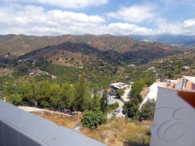 7 sovrum Villa till salu i Sayalonga - 187 000 € (Ref: 4667427)