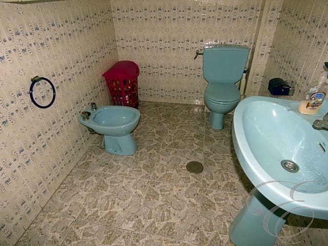 7 sovrum Villa till salu i Sayalonga - 187 000 € (Ref: 4667427)