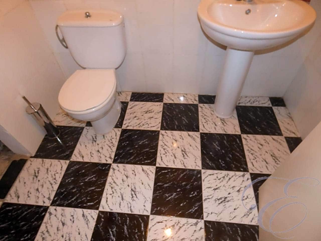 7 sovrum Villa till salu i Sayalonga - 187 000 € (Ref: 4667427)