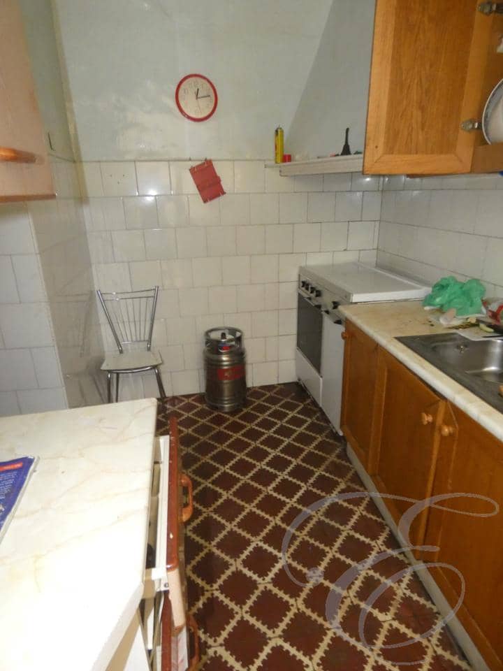 4 slaapkamer Villa te koop in Competa - € 250.000 (Ref: 4667428)