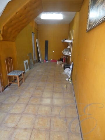 4 Zimmer Villa zu verkaufen in Cómpeta - 250.000 € (Ref: 4667428)