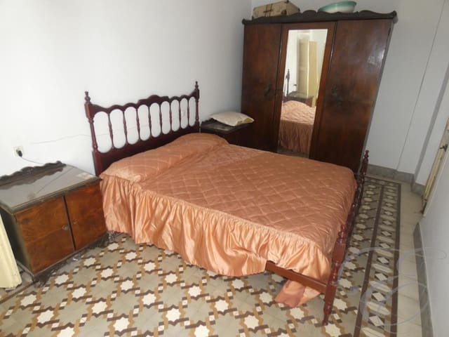 4 Zimmer Villa zu verkaufen in Cómpeta - 250.000 € (Ref: 4667428)