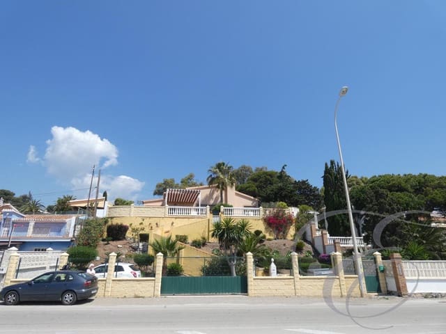 5 soveværelse Villa til salg i Benajarafe, Vélez-Málaga - € 950.000 (Ref: 4667463)