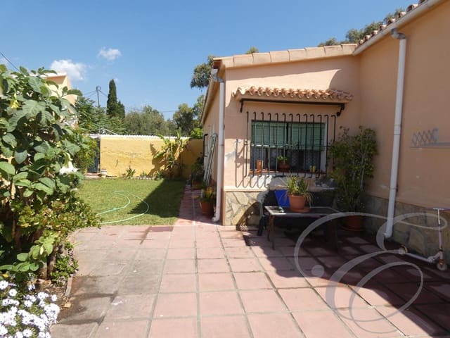 5 soveværelse Villa til salg i Benajarafe, Vélez-Málaga - € 950.000 (Ref: 4667463)