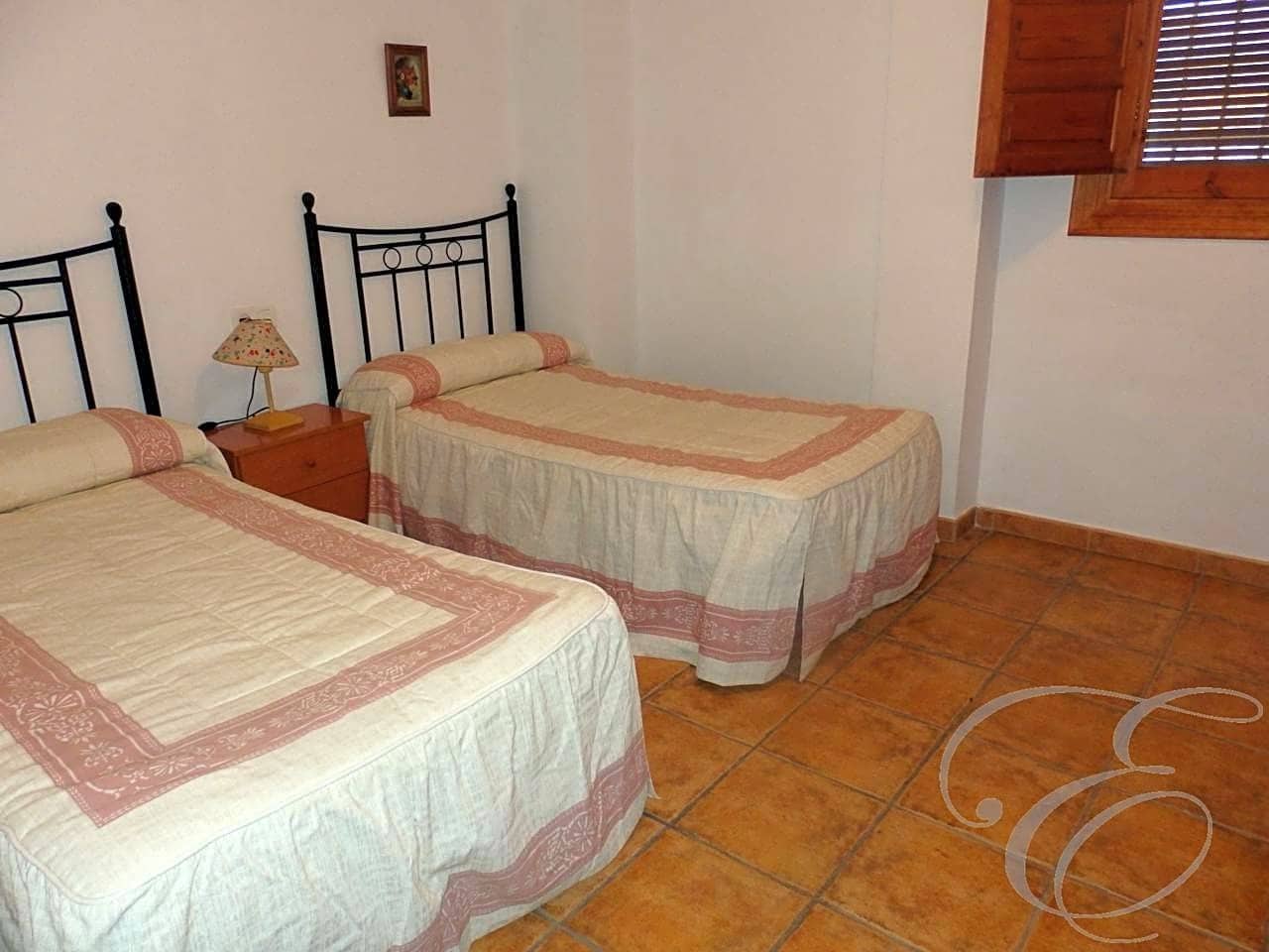 7 soveværelse Villa til salg i Lecrin med swimmingpool - € 265.000 (Ref: 4667502)