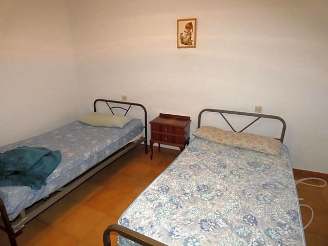 4 soverom Villa til salgs i Cútar - € 120 000 (Ref: 4667514)