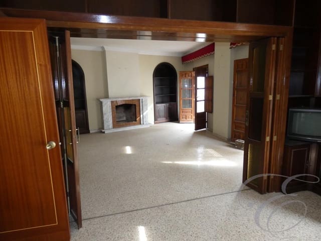 12 chambre Villa/Maison à vendre à Vélez-Málaga avec garage - 750 000 € (Ref: 4667524)