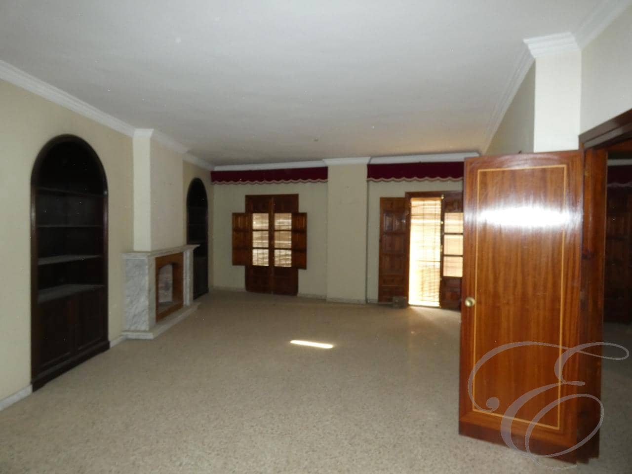 12 slaapkamer Villa te koop in Velez-Malaga met garage - € 750.000 (Ref: 4667524)