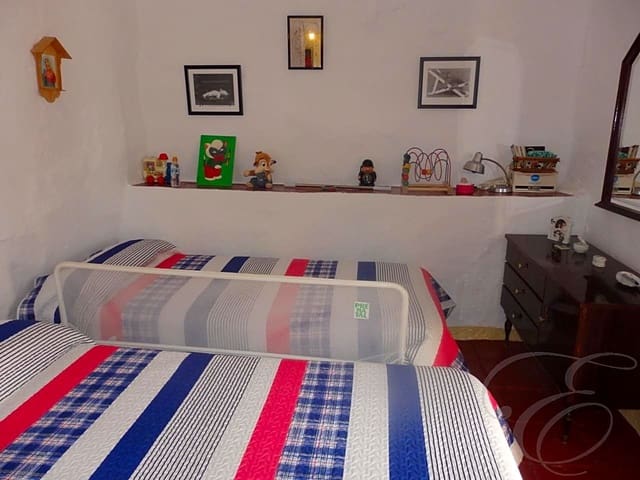 4 soveværelse Villa til salg i Riogordo - € 127.300 (Ref: 4667610)