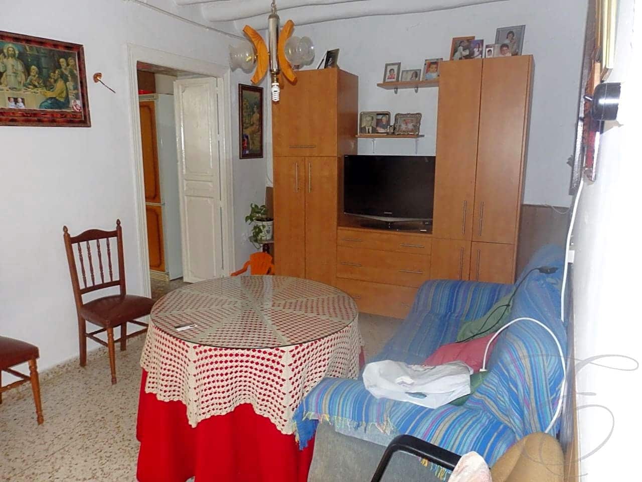 4 bedroom Villa for sale in Riogordo - € 127,300 (Ref: 4667610)