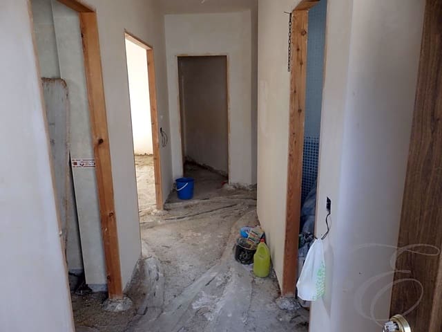 3 soverom Villa til salgs i Canillas de Aceituno med garasje - € 169 000 (Ref: 4667637)