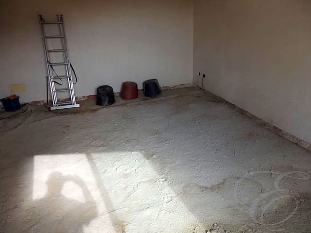 3 soverom Villa til salgs i Canillas de Aceituno med garasje - € 169 000 (Ref: 4667637)