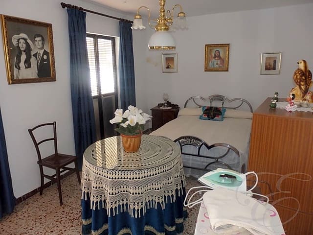 8 sypialnia Willa na sprzedaż w Canillas de Aceituno - 215 000 € (Ref: 4667646)