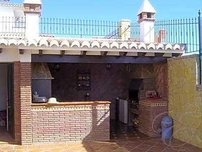 4 soverom Villa til salgs i Torre del Mar med svømmebasseng garasje - € 980 000 (Ref: 4667735)