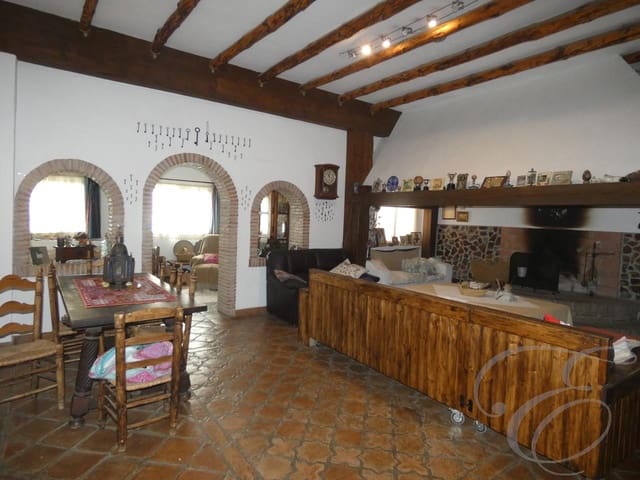 4 slaapkamer Villa te koop in Rincón de la Victoria met zwembad garage - € 899.000 (Ref: 4699766)