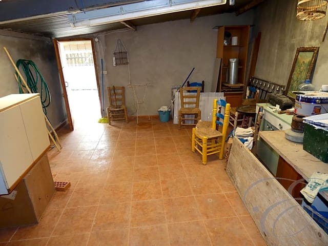 2 soverom Finca/Herregård til salgs i Cútar med garasje - € 75 000 (Ref: 4699772)