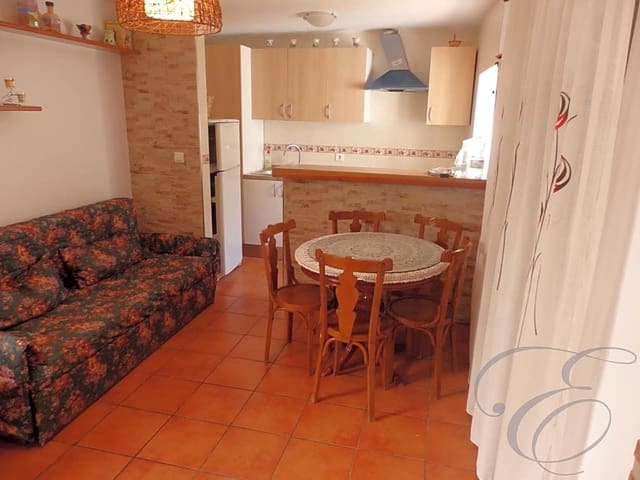 4 soveværelse Villa til salg i Salares - € 78.000 (Ref: 4699780)