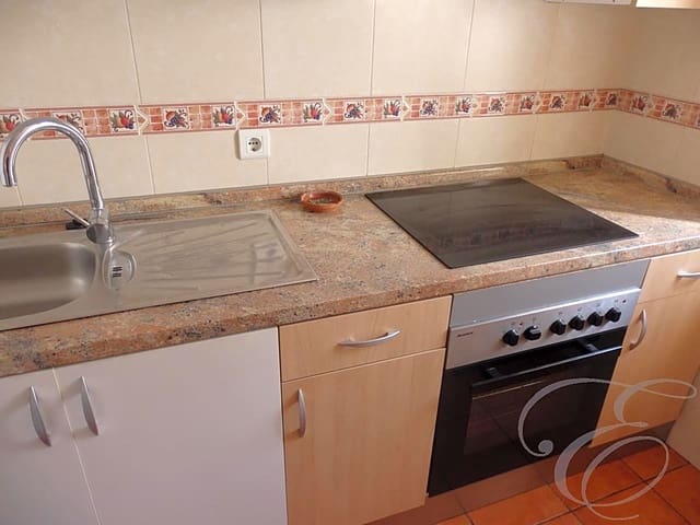 4 soveværelse Villa til salg i Salares - € 78.000 (Ref: 4699780)