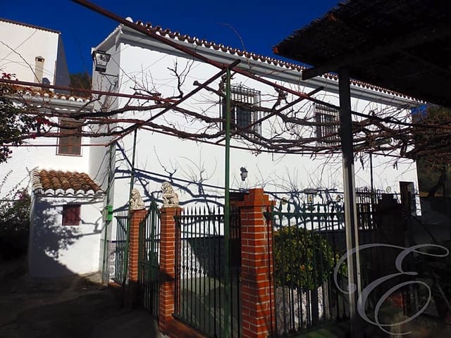 9 soverom Villa til salgs i Periana med garasje - € 450 000 (Ref: 4699783)