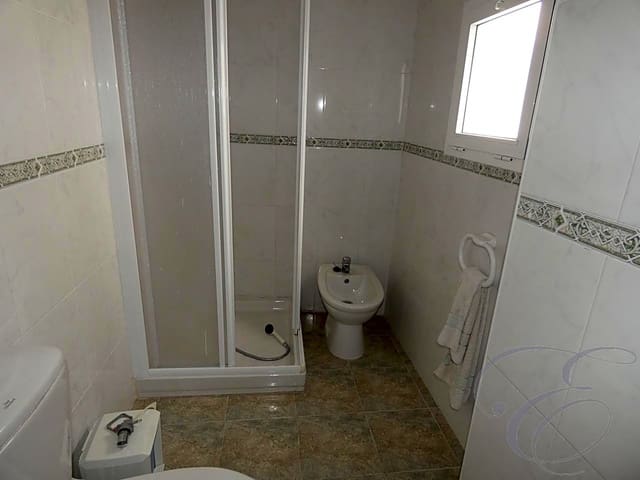 10 sovrum Villa till salu i Arenas de Velez, Arenas - 200 000 € (Ref: 4726749)