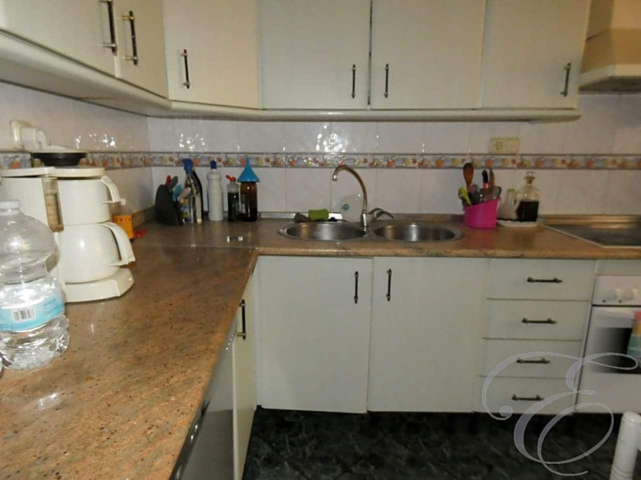 3 soveværelse Villa til salg i Padul - € 107.000 (Ref: 4793848)