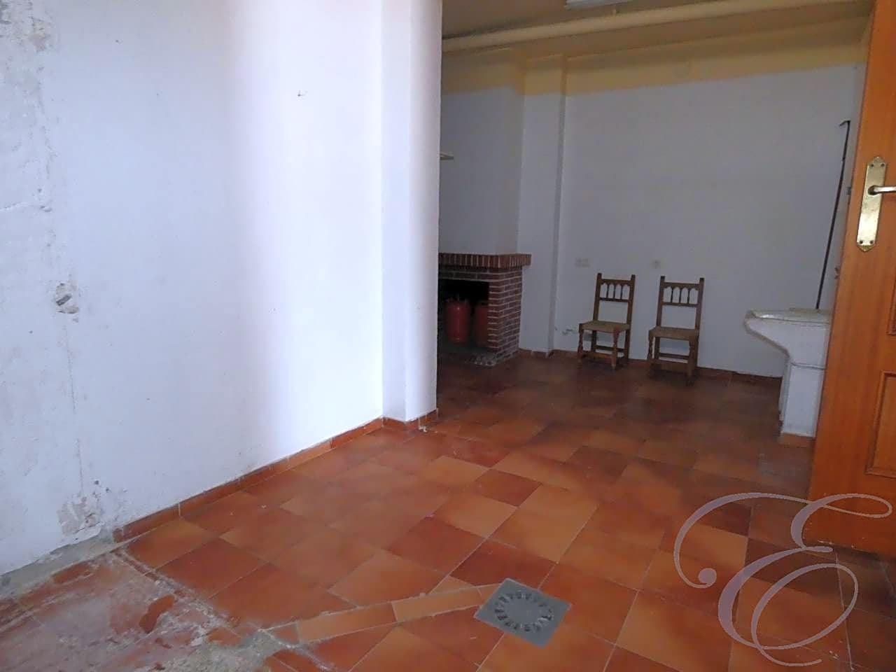 5 sypialnia Willa na sprzedaż w Periana z garażem - 130 000 € (Ref: 4860285)