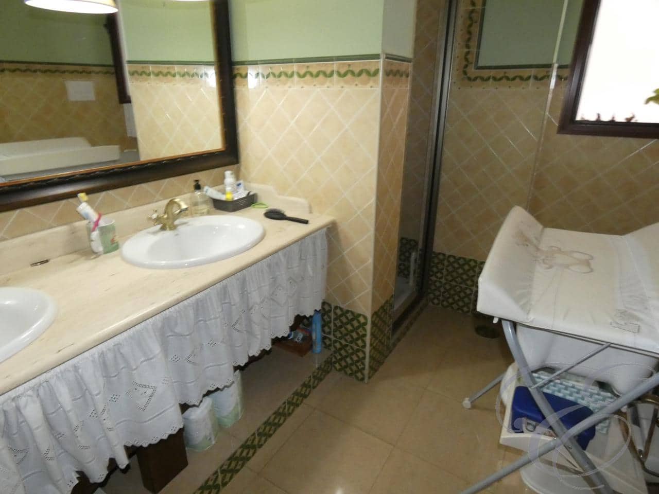 4 soveværelse Villa til salg i Colmenar - € 450.000 (Ref: 4860287)