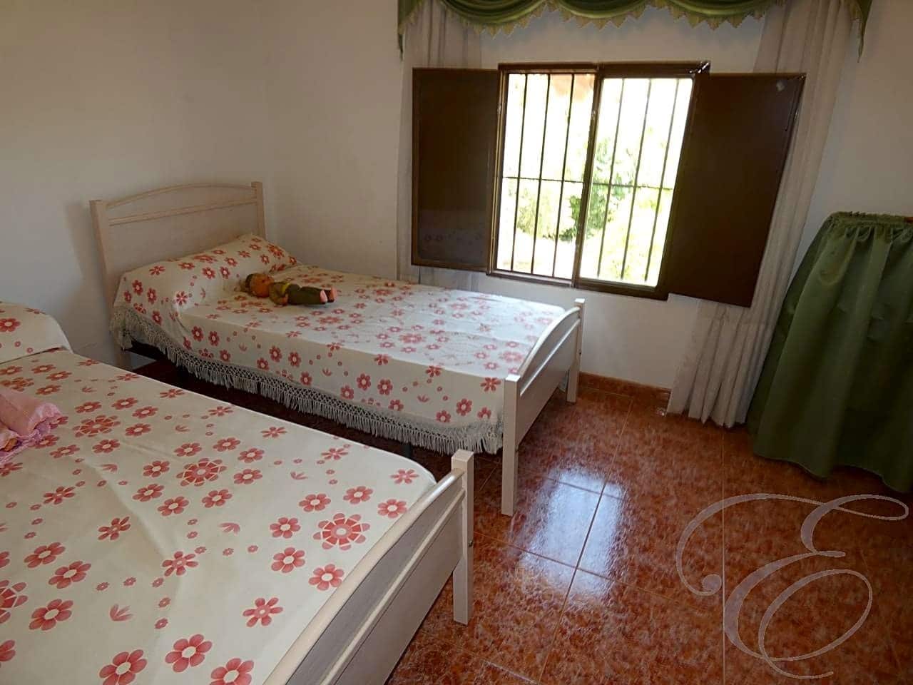 5 chambre Finca/Maison de Campagne à vendre à Comares - 179 000 € (Ref: 4860291)