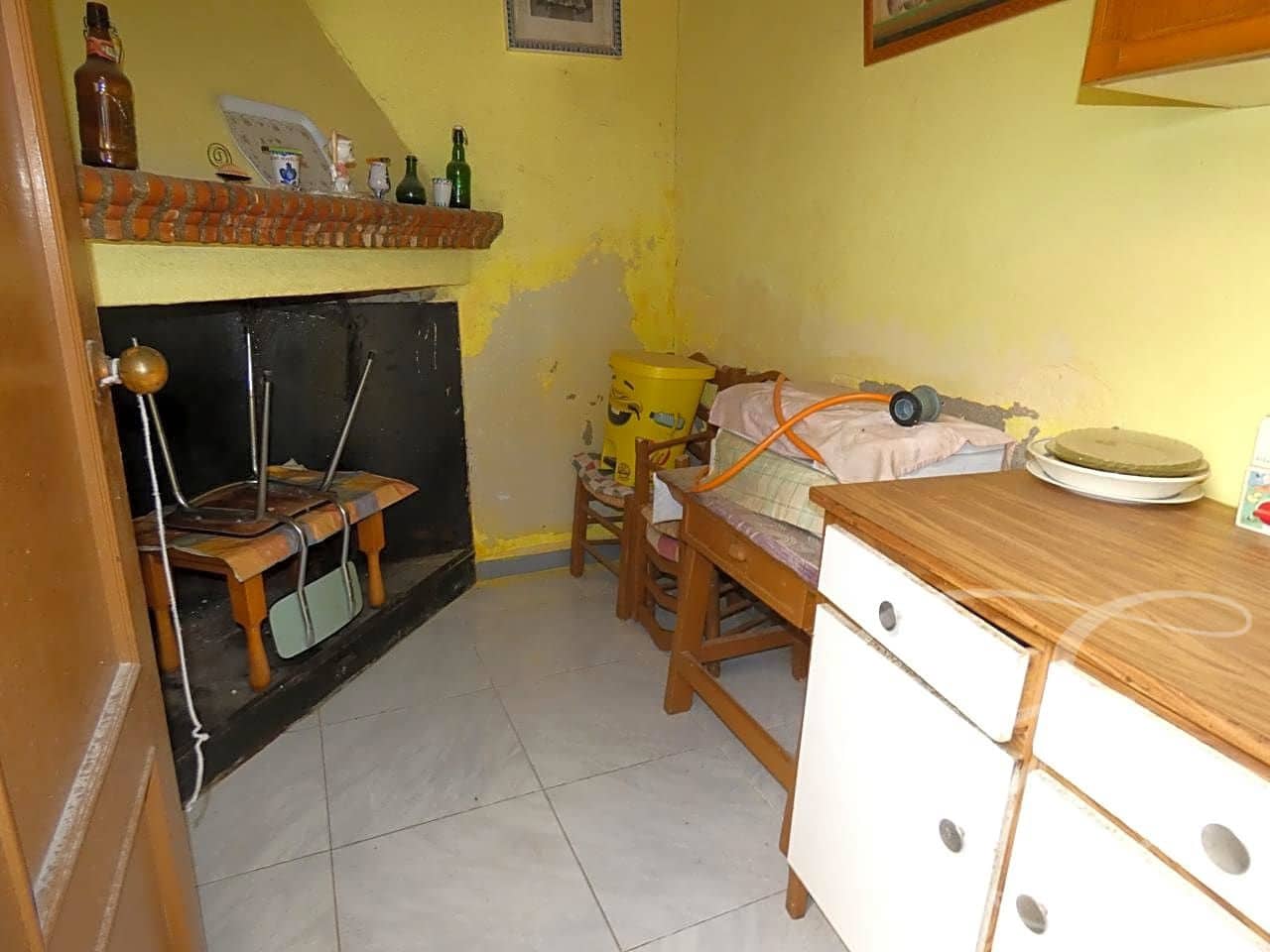 4 soveværelse Villa til salg i Lecrin - € 170.000 (Ref: 4995199)