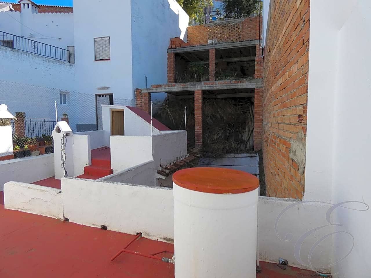 4 soveværelse Villa til salg i Archez - € 79.950 (Ref: 4995204)