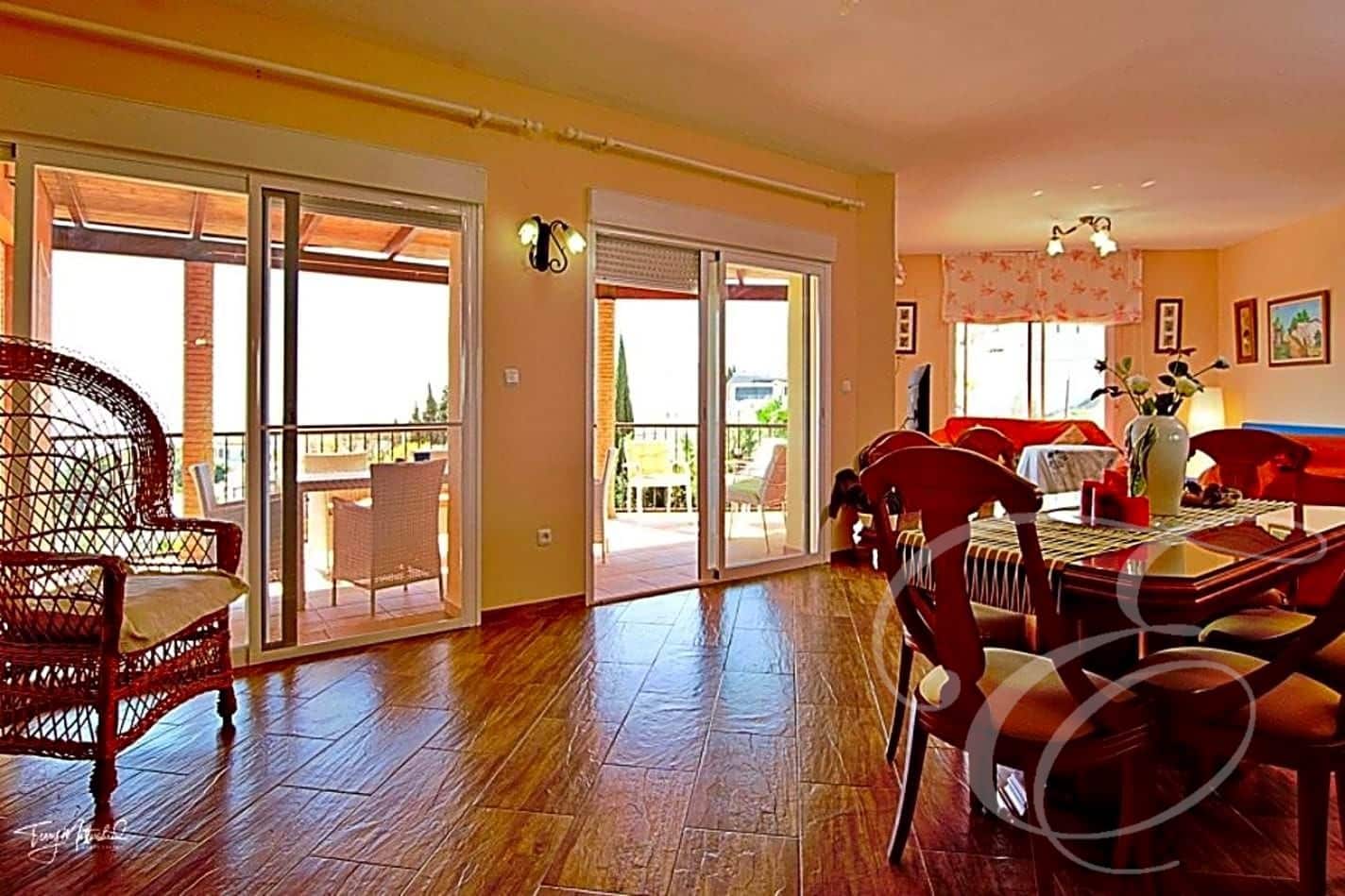 5 soveværelse Villa til salg i Salobrena med swimmingpool - € 695.000 (Ref: 5414232)