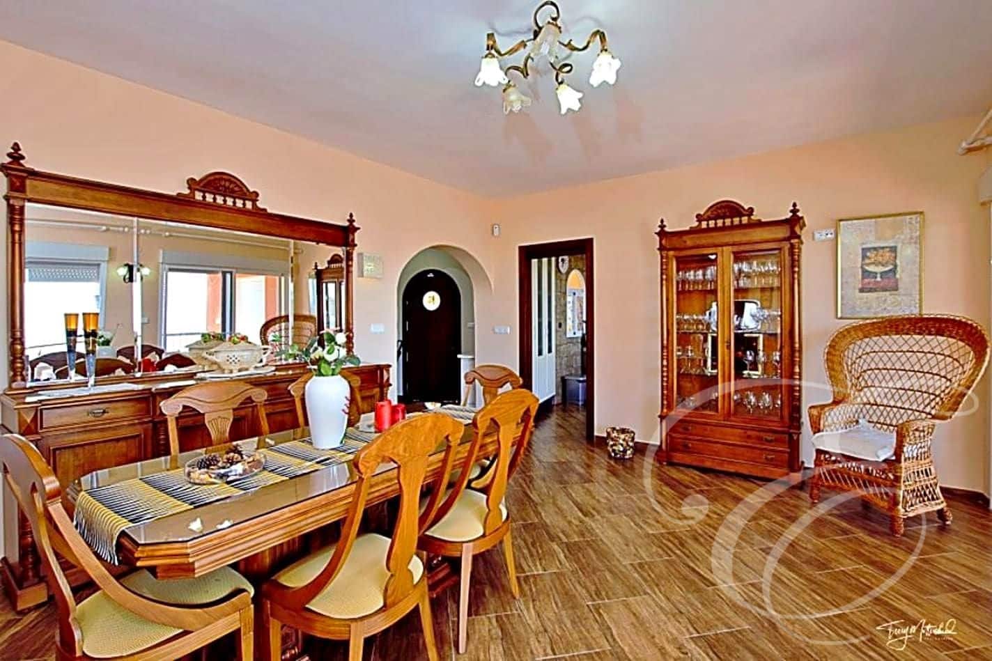 5 soveværelse Villa til salg i Salobrena med swimmingpool - € 695.000 (Ref: 5414232)