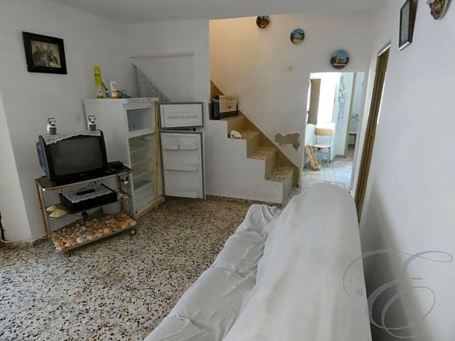 5 chambre Finca/Maison de Campagne à vendre à Comares - 175 000 € (Ref: 5414243)