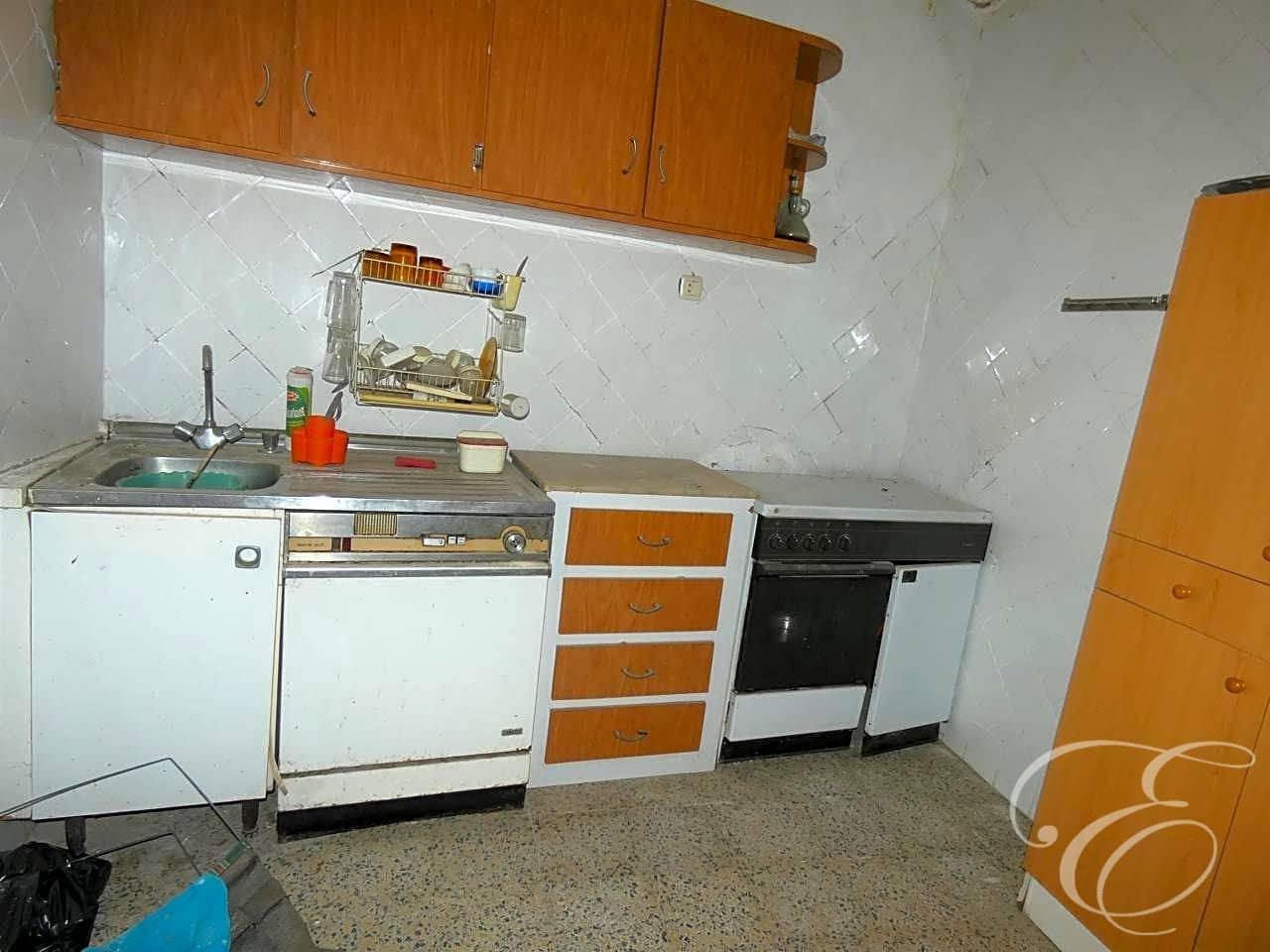 6 Zimmer Villa zu verkaufen in Velez-Malaga - 136.000 € (Ref: 5723870)