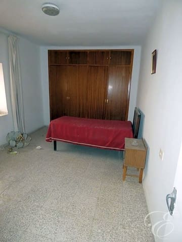 6 Zimmer Villa zu verkaufen in Vélez-Málaga - 136.000 € (Ref: 5723870)