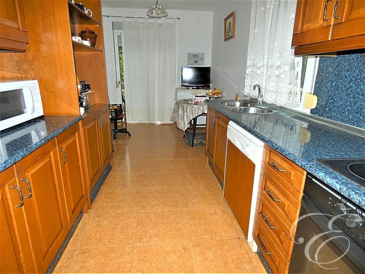 4 bedroom Finca/Country House for sale in Alfarnatejo - € 399,950 (Ref: 6114362)