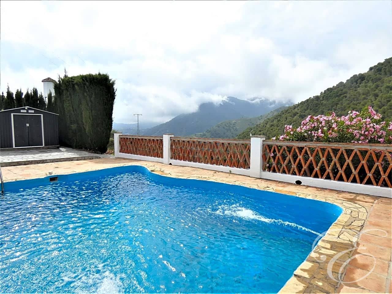 2 bedroom Villa for sale in Frigiliana with pool - € 499,000 (Ref: 6126927)