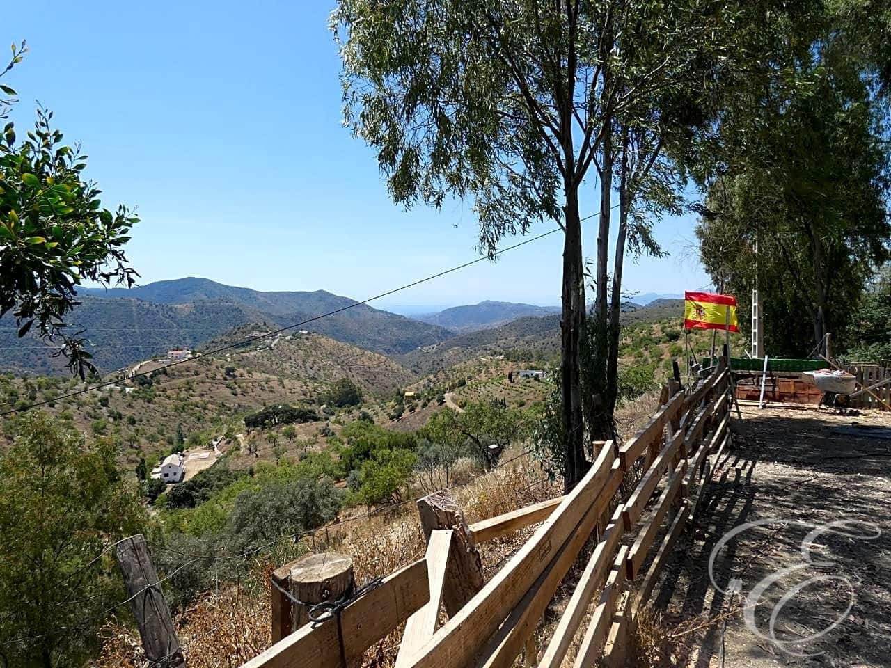 4 soveværelse Finca/Landehus til salg i Casabermeja - € 499.000 (Ref: 6152022)