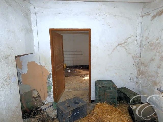 3 sovrum Villa till salu i Arenas de Velez, Arenas - 34 000 € (Ref: 6152028)