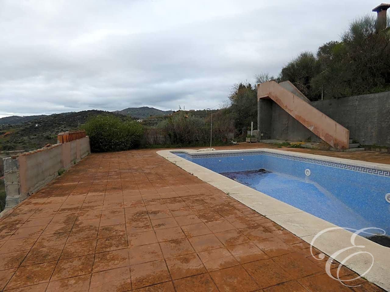 3 soveværelse Finca/Landehus til salg i Casabermeja med swimmingpool garage - € 499.000 (Ref: 6152029)