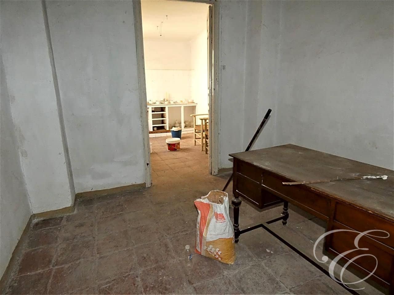 4 slaapkamer Villa te koop in Velez-Malaga - € 165.000 (Ref: 6152042)