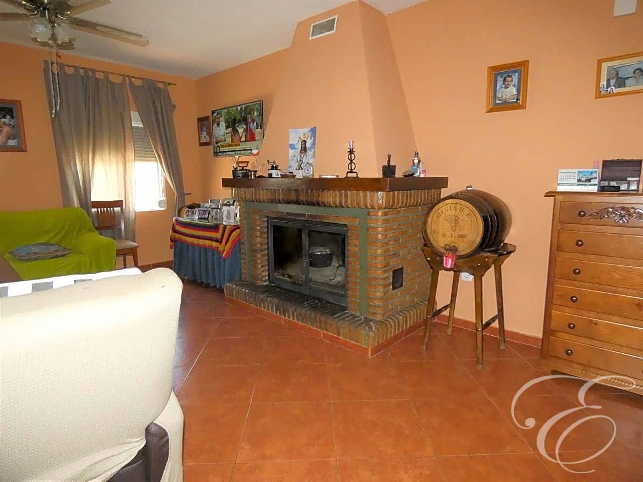 5 bedroom Villa for sale in Casabermeja with pool - € 500,000 (Ref: 6152048)