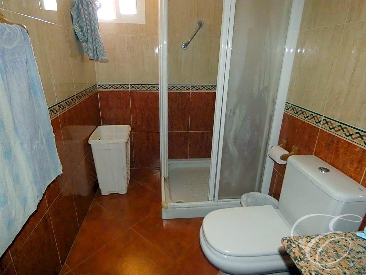 5 bedroom Villa for sale in Casabermeja with pool - € 500,000 (Ref: 6152048)