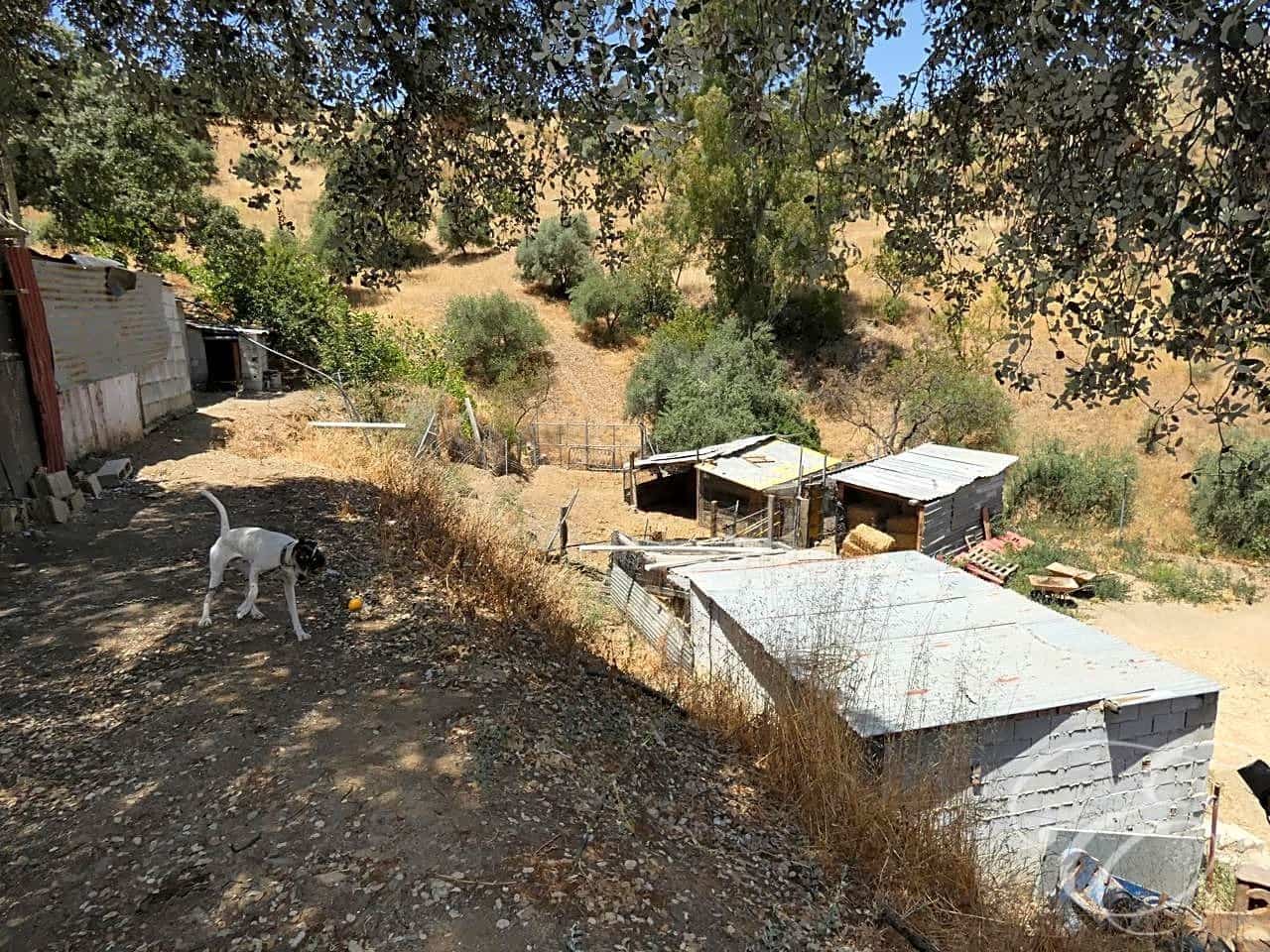 5 bedroom Villa for sale in Casabermeja with pool - € 500,000 (Ref: 6152048)