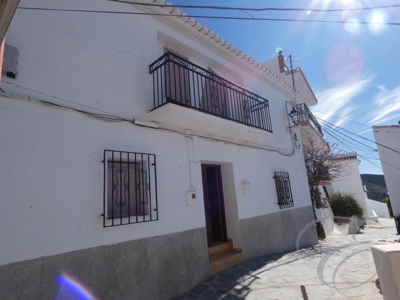 4 bedroom Villa for sale in Canillas de Aceituno - € 105,000 (Ref: 6152056)