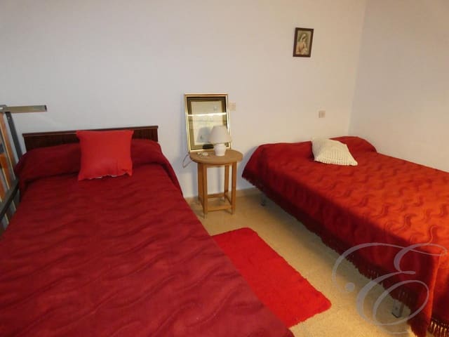 4 soverom Villa til salgs i Canillas de Aceituno - € 105 000 (Ref: 6152056)