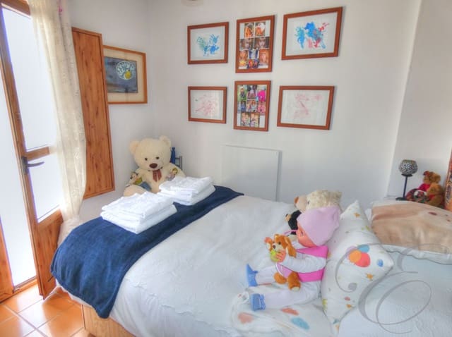 2 soveværelse Villa til salg i Sedella - € 240.000 (Ref: 6152059)